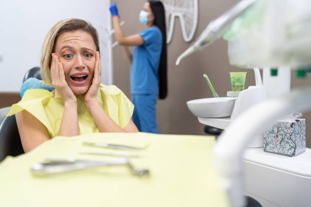 Best Emergency Tooth Extraction in Dixmoor, IL